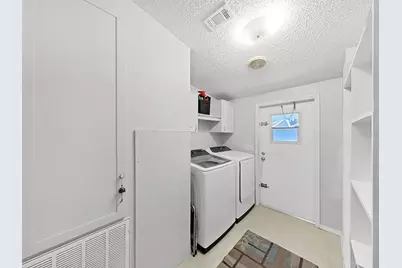 490 Lindsey Dr, Lakeland, FL 33809 - Photo 35