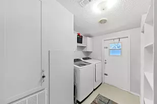 490 Lindsey Dr, Lakeland, FL 33809 - Photo 35
