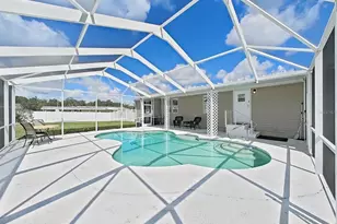 490 Lindsey Dr, Lakeland, FL 33809 - Photo 9