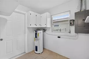 3203 Carleton Cir E, Lakeland, FL 33803 - Photo 35