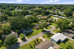3203 Carleton Cir E, Lakeland, FL 33803 - Photo 43