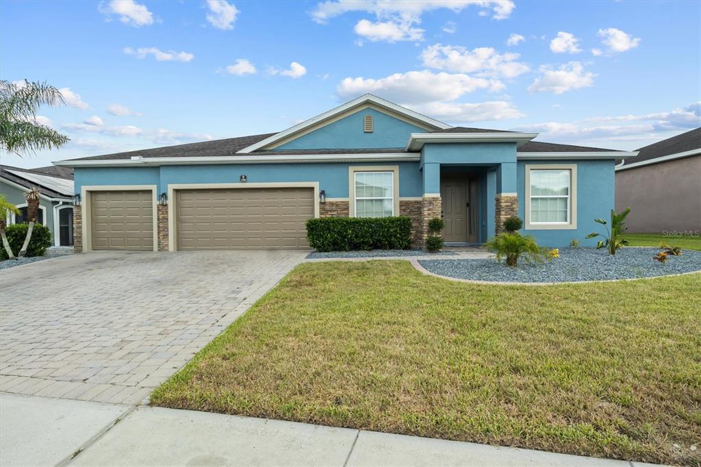 230 Broad St - 230 Broad St, Winter Haven, FL 33881 Luxury Property | Jose Angel Pina