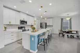 1250 Island Slough Ln, Davenport, FL 33837 - Photo 13