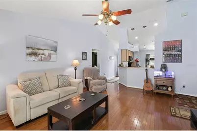 102 Baypoint Drive, Davenport, FL 33837 - Photo 11