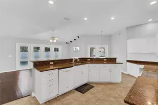 102 Hillside Ct, Winter Haven, FL 33884 - Photo 15