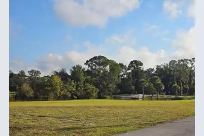 377 Sunshine Avenue, Lake Placid, FL 33852 - Photo 9