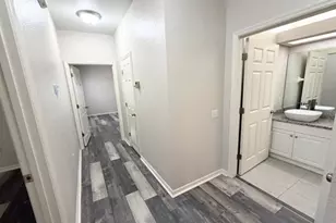 1001 Eagle Pond Dr, Winter Haven, FL 33884 - Photo 7