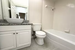 1001 Eagle Pond Dr, Winter Haven, FL 33884 - Photo 9