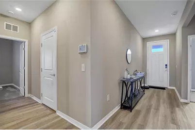 1046 Silverlake Boulevard, Lake Alfred, FL 33850 - Photo 5