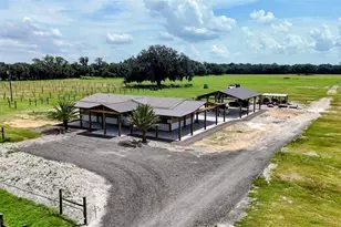 610 N Hollandtown Rd, Wauchula, FL 33873 - Photo 1