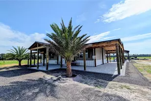 610 N Hollandtown Rd, Wauchula, FL 33873 - Photo 3