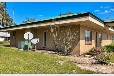 302 W Main Street, Bowling Green, FL 33834 - Photo 45