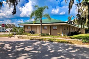 302 W Main St, Bowling Green, FL 33834 - Photo 49