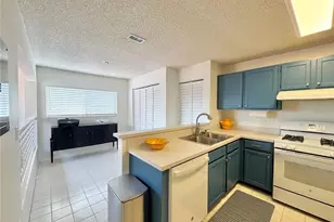 715 Magnolia Pl, Winter Haven, FL 33884 - Photo 7