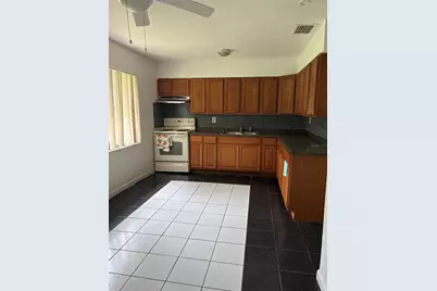 465 Austin Street, Lake Wales, FL 33853 - Photo 5