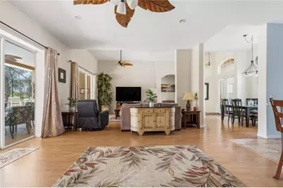 918 Golf Course Parkway, Davenport, FL 33837 - Photo 35