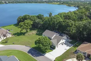 1016 S Lake Mariam Dr, Winter Haven, FL 33884 - Photo 3