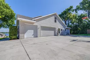 1016 S Lake Mariam Dr, Winter Haven, FL 33884 - Photo 11
