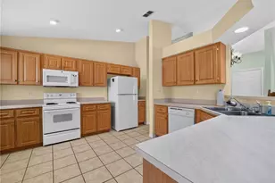 118 Waterview Cir, Auburndale, FL 33823 - Photo 15