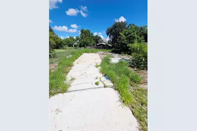 305 E Bridgers Avenue, Auburndale, FL 33823 - Photo 3
