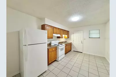 2559 Elm Avenue, Lake Wales, FL 33898 - Photo 7