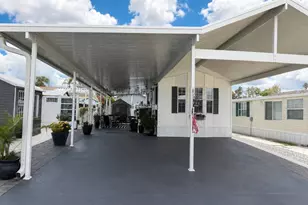 127 Tulip St, Davenport, FL 33837 - Photo 3