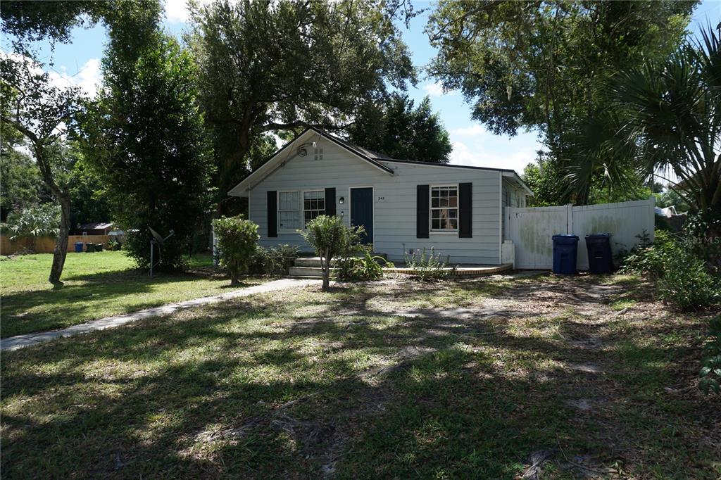 248 Avenue L NE - 248 Avenue L NE, Winter Haven, FL 33881 Luxury Property | Jose Angel Pina