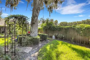 6359 Butternut Dr, Lakeland, FL 33813 - Photo 35