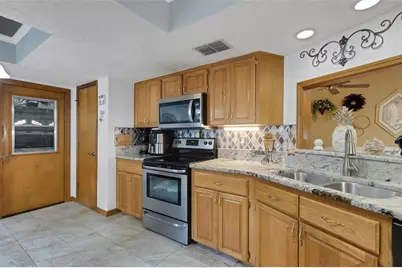 6359 Butternut Drive, Lakeland, FL 33813 - Photo 13