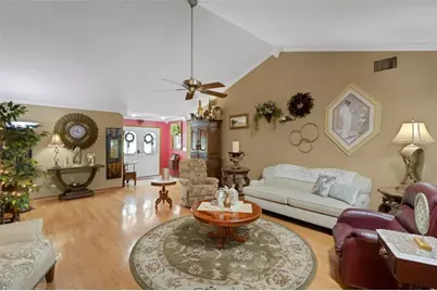 6359 Butternut Drive, Lakeland, FL 33813 - Photo 7