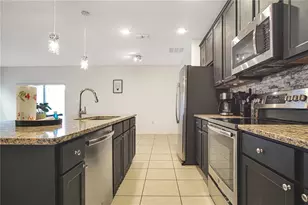 441 Sardinia Cir, Davenport, FL 33837 - Photo 5