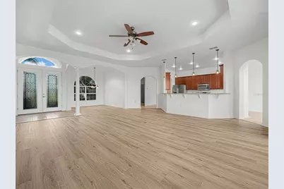 6136 Pebble Beach Boulevard, Winter Haven, FL 33884 - Photo 5
