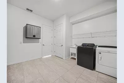6136 Pebble Beach Boulevard, Winter Haven, FL 33884 - Photo 31