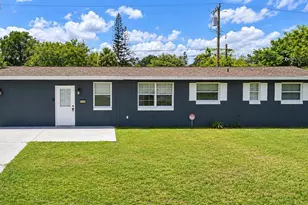 852 Derbyshire Rd, Daytona Beach, FL 32117 - Photo 1