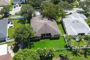 17012 Falconridge Rd, Lithia, FL 33547 - Photo 79