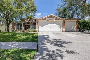 17012 Falconridge Rd, Lithia, FL 33547 - Photo 1