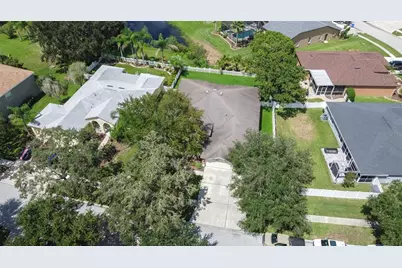 17012 Falconridge Road, Lithia, FL 33547 - Photo 65