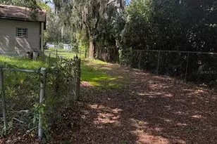 1525 Pineford Rd, Lakeland, FL 33809 - Photo 21