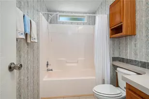 8574 Breeze Hill Dr, Lake Wales, FL 33898 - Photo 21