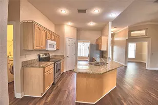 754 Santa Maria Dr, Winter Haven, FL 33884 - Photo 13