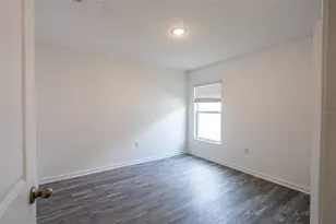 1333 Lucerne Loop Rd NE, Winter Haven, FL 33881 - Photo 15