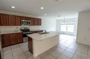 1333 Lucerne Loop Rd NE, Winter Haven, FL 33881 - Photo 9