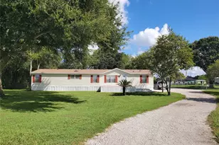 4902 Country Trails Dr, Polk City, FL 33868 - Photo 3