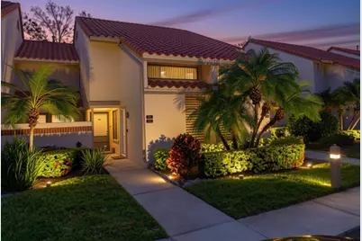 1711 Garden Lake Drive #1711, Winter Haven, FL 33884 - Photo 3