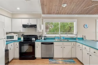 8178 Little Gasparilla Island, Placida, FL 33946 - Photo 9