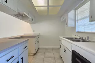 608 Jupiter Ave NW, Lake Placid, FL 33852 - Photo 5