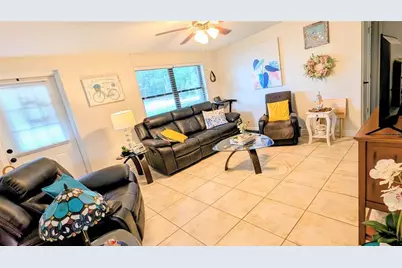 19 Lamplight Lane, Winter Haven, FL 33884 - Photo 5