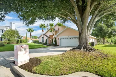 742 Santa Maria Drive, Winter Haven, FL 33884 - Photo 3