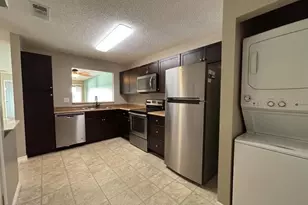 1802 Garden Lake Dr, Winter Haven, FL 33884 - Photo 3