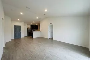 627 W Carey Ln, Avon Park, FL 33825 - Photo 9